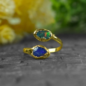Anillo con piedra preciosa de ópalo de fuego natural \ Anillo de diseño abierto \ Joyería de ópalo australiano \ Anillo minimalista \ Anillo de aniversario \ Anillo de bodas