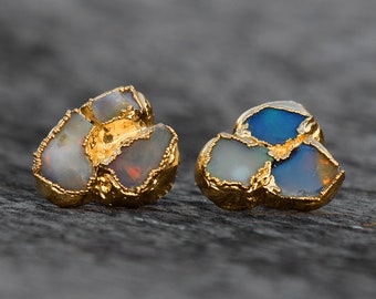 Natural Raw Fire Opal Statement Stud Earrings \ Gemstone Earrings \ Brass Stud \ Multi Stone Earrings \ Stud Earrings \ Push Back Earrings