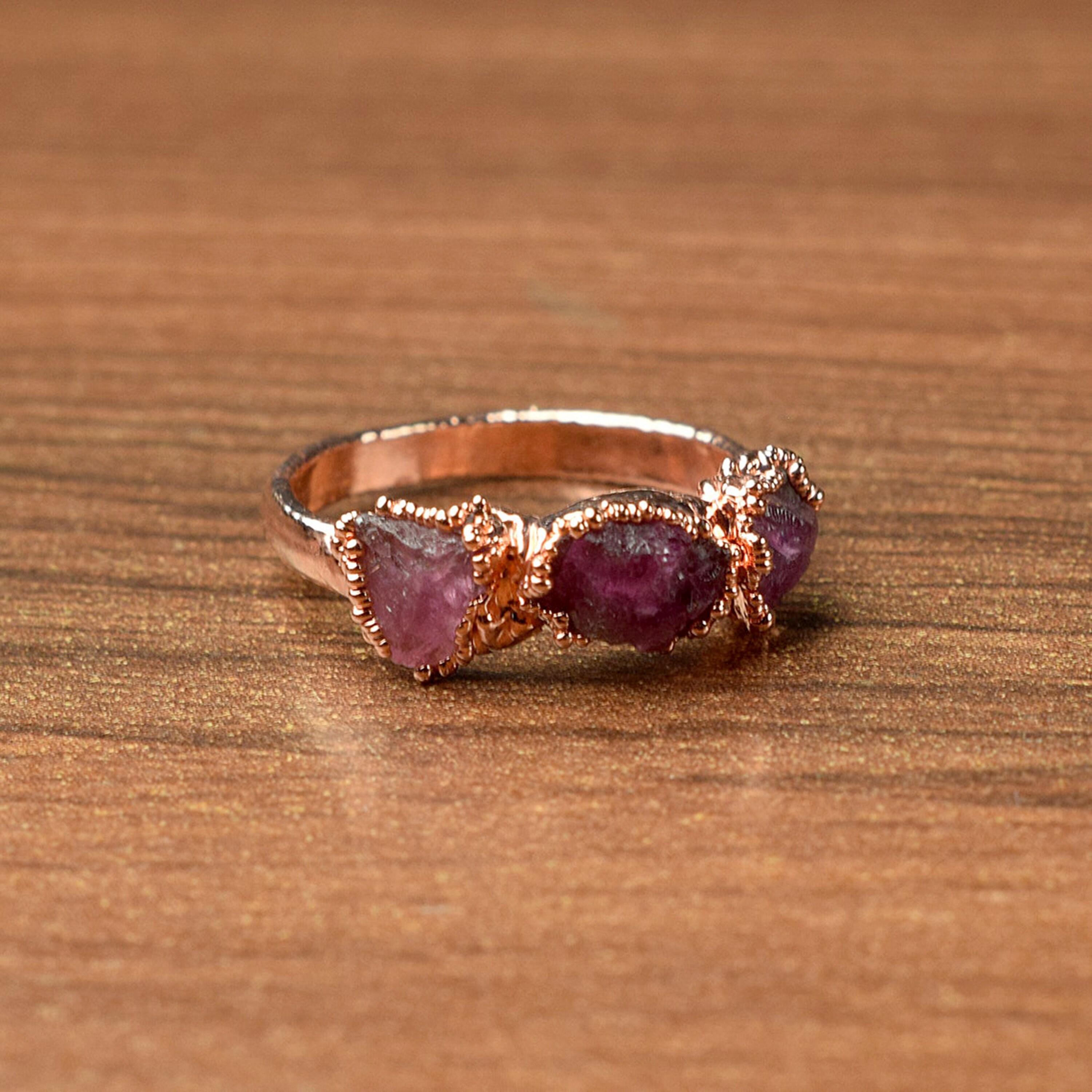 Rough ruby ring deals