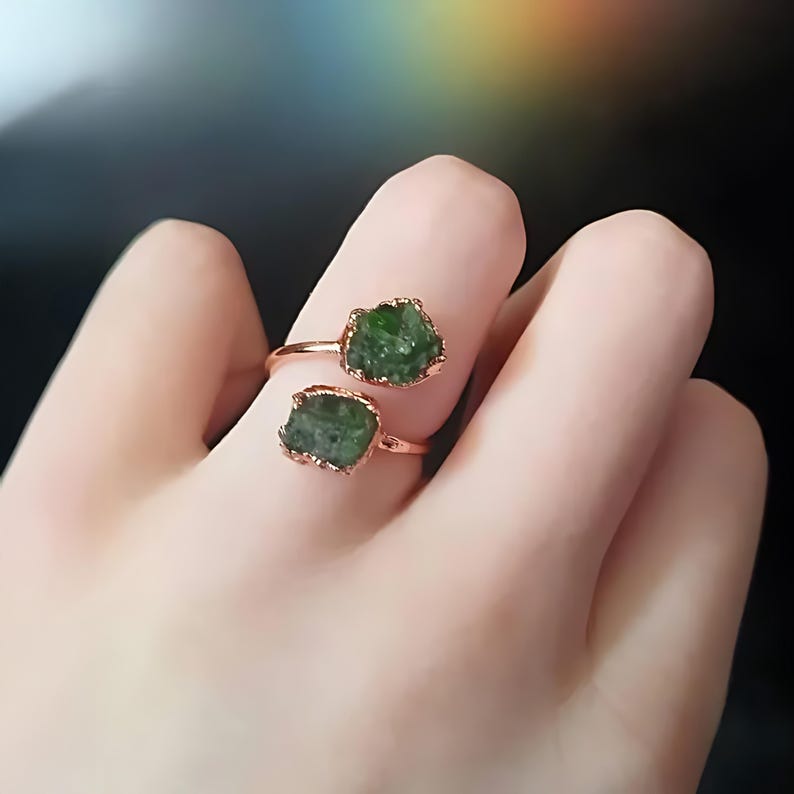 Natural Rough Emerald Ring \ Raw Emerald birthstone ring \ Gemstone jewelry \ Raw emerald jewelry \ Raw Emerald Ring \ May Birthstone Ring image 2
