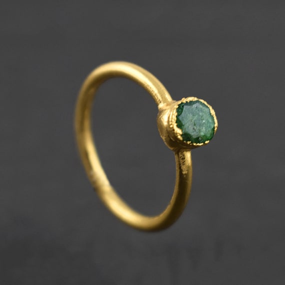 Tiny Faceted Emerald Ring Tiny Faceted Emerald Ring