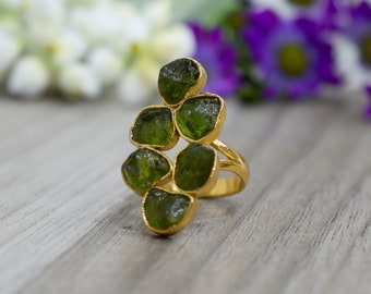 Natural Multi Peridot Gemstone Ring \ Engagement Ring \ Raw Stone Ring \ Minimal Ring \ Wedding Ring \ Birthstone Ring \ Anniversary Ring