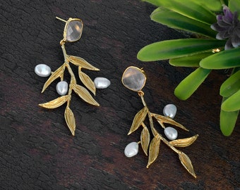 Crystal & Pearl Gemstone Earrings \ Leaf Earrings \ Dangle Earrings \ Drop Earrings \ Minimal Jewelry \ Plant Earrings \ Olive Leaf Earrings