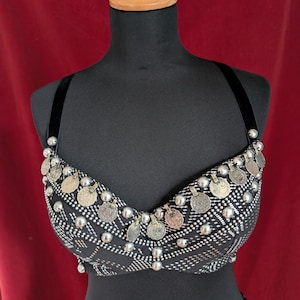 Sujetador tribal 100 C ATS FCBD estilo único sujetador de danza fusión traje falso negro plata con botones de moneda hecho a mano danza del vientre único