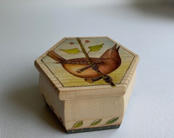 Jewelry box, wren