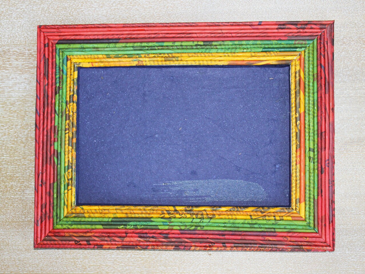 Newspaper Picture Frames Large 7 Colours - Etsy UK