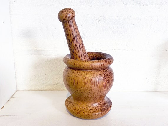 Mortar & pestle made from coconut wood