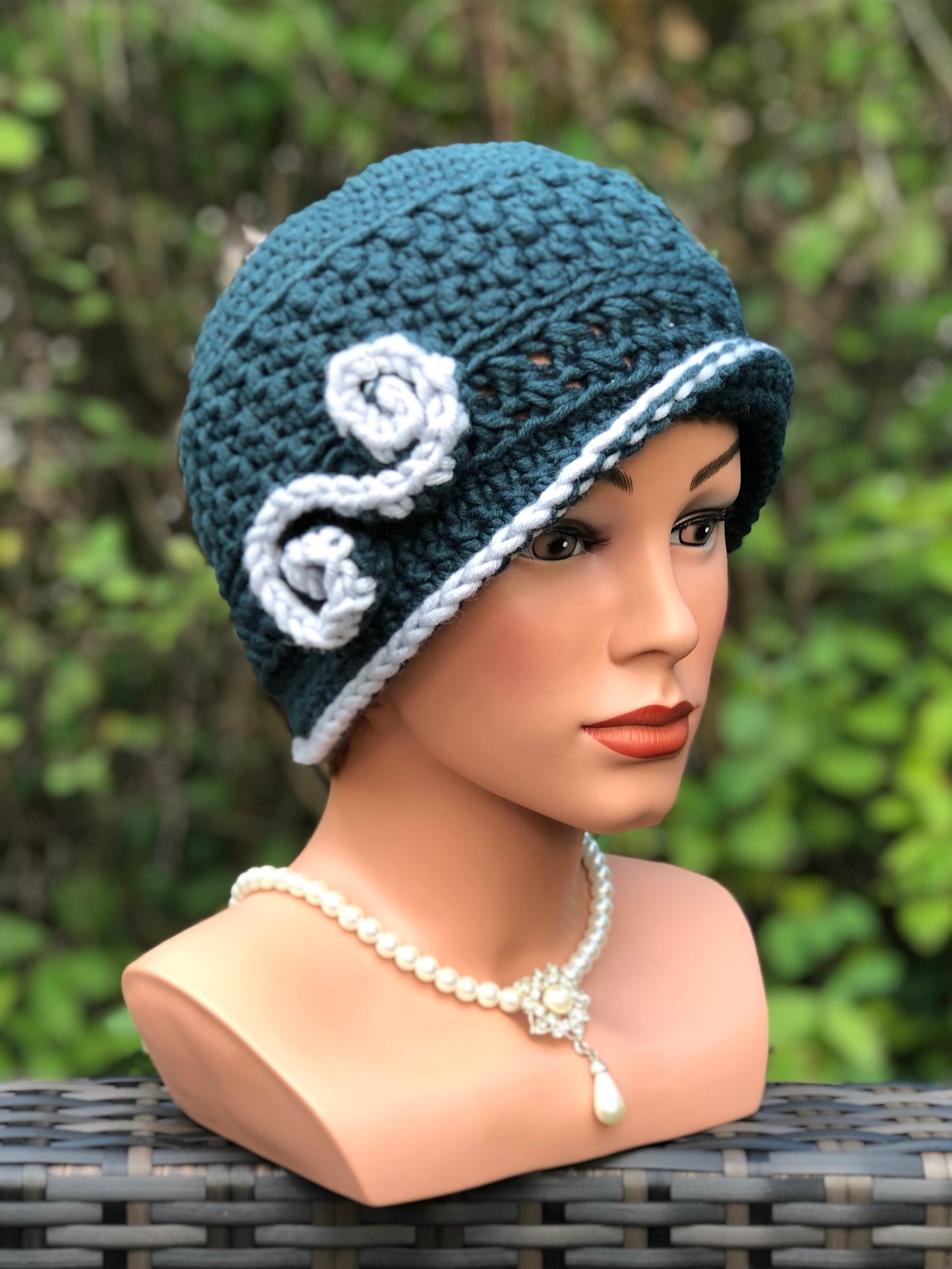 Crochet cloche hat pattern BABYLON BERLIN 1920s hat the style Etsy