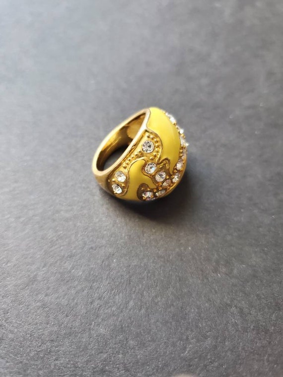Vintage Yellow Enamel and Clear Rhinestone Coctail