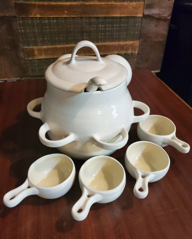 Vintage soup tureen/bean pot with cups and ladle. 1970's Etsy