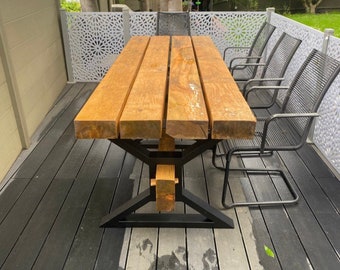 SET van 2 eettafel/keukentafelpoten met plaats voor houten bar