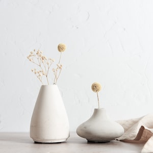 Minimal Concrete Bud Vases, simple dried flower vases, available in two styles and several colours, perfect as a housewarming gift EDVS1 Raw Concrete (Grey)