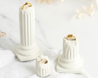 3D Concrete Pillar Ring Displays - Available in 3 Sizes and Multiple Colors