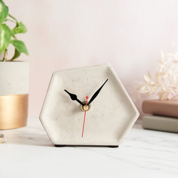 Horloge géométrique minimaliste en béton || Horloge de bureau en béton