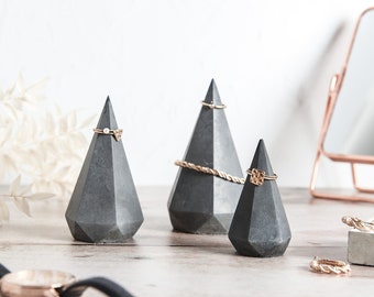 Diamond Shaped Concrete Ring Cones, perfect for rings, bracelets or watches, available in multiple concrete colours