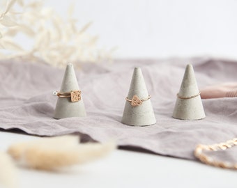 Conos de anillo de hormigón, cono de joyería pequeño y mínimo, ideal como accesorio de fotografía