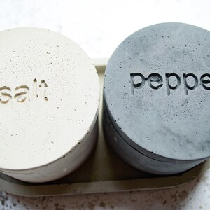 Concrete Salt and Pepper Pinch Pot Set, perfect for a minimal modern kitchen. Salt and pepper pot set in concrete. Salt cellar with lid image 7