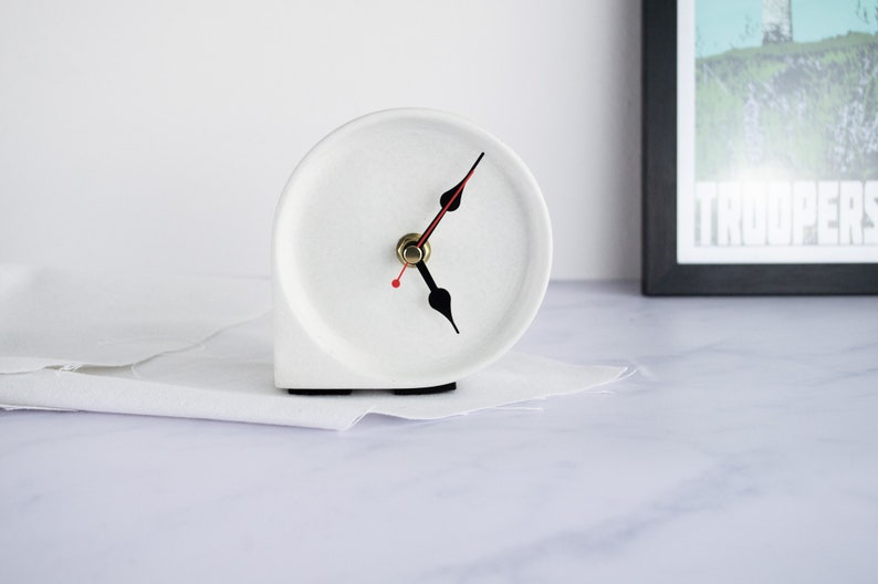 Round minimal concrete clock, modern desk clock, perfect for the office or mantlepiece image 6