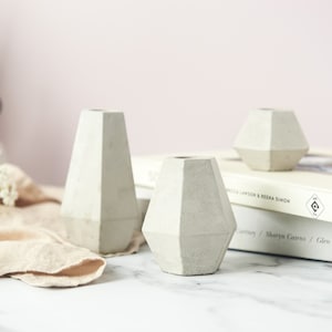 Geometric Concrete Candle Stick Holders: Modern Minimalist Design