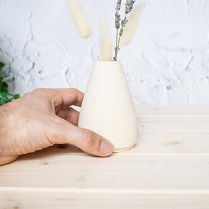 Minimal Concrete Bud Vases, simple dried flower vases, available in two styles and several colours, perfect as a housewarming gift EDVS1 image 9