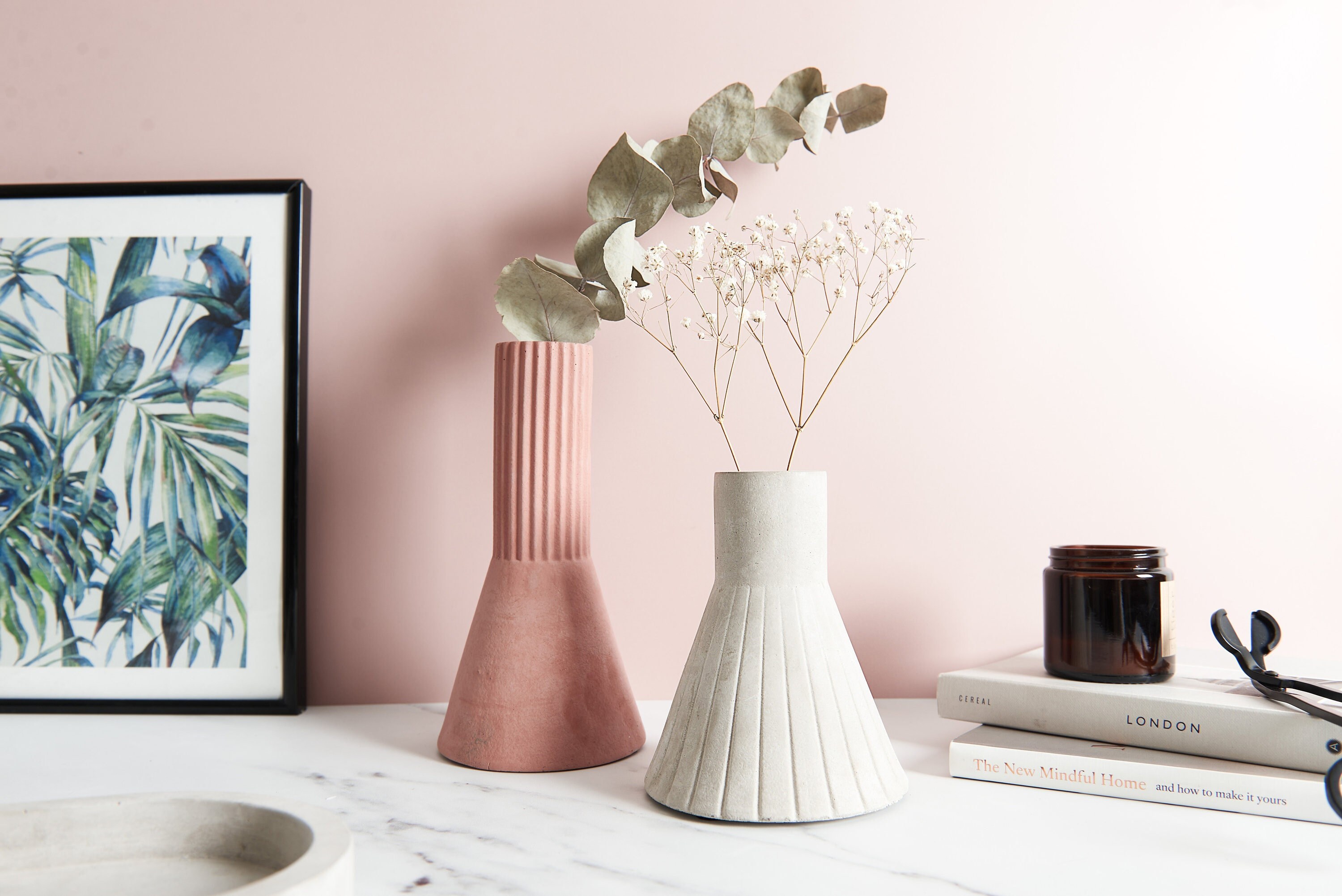Vases En Béton Minimalistes