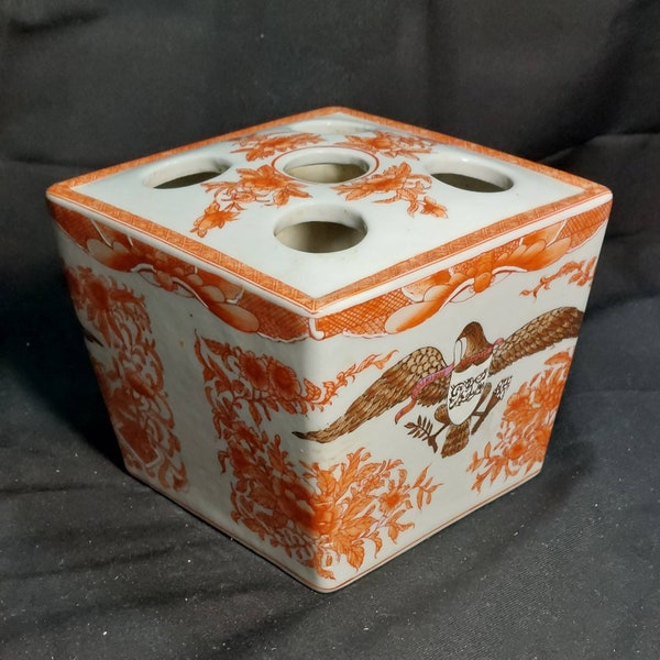 Orange Fitzhugh American Eagle Pattern Box Vase, Japan