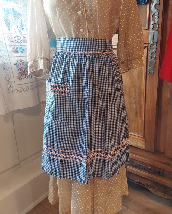 Vintage Gingham Half Apron