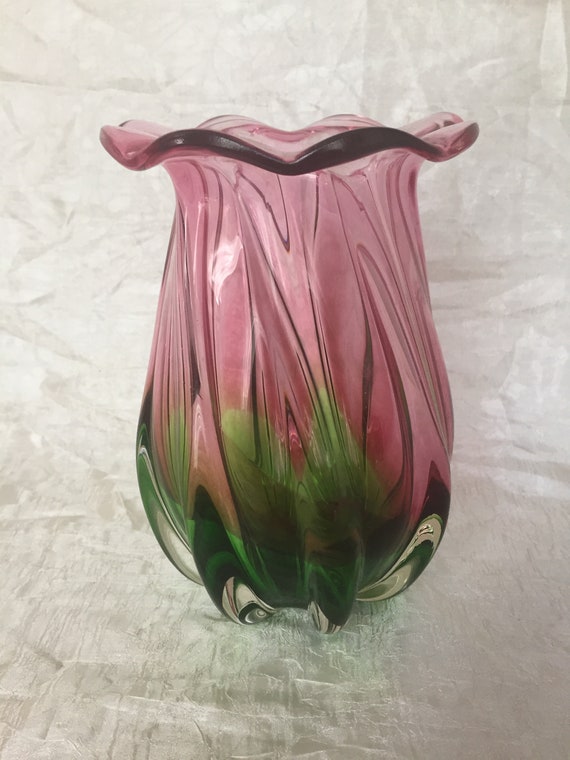 Vintage Cranberry & Green Ruffled Top Swirl Art Glass Vase | Etsy