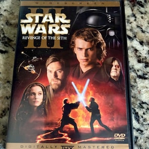 Vintage 2005 Star Wars: Episode III - Revenge of the Sith DVD 2-Disc Set Widescreen