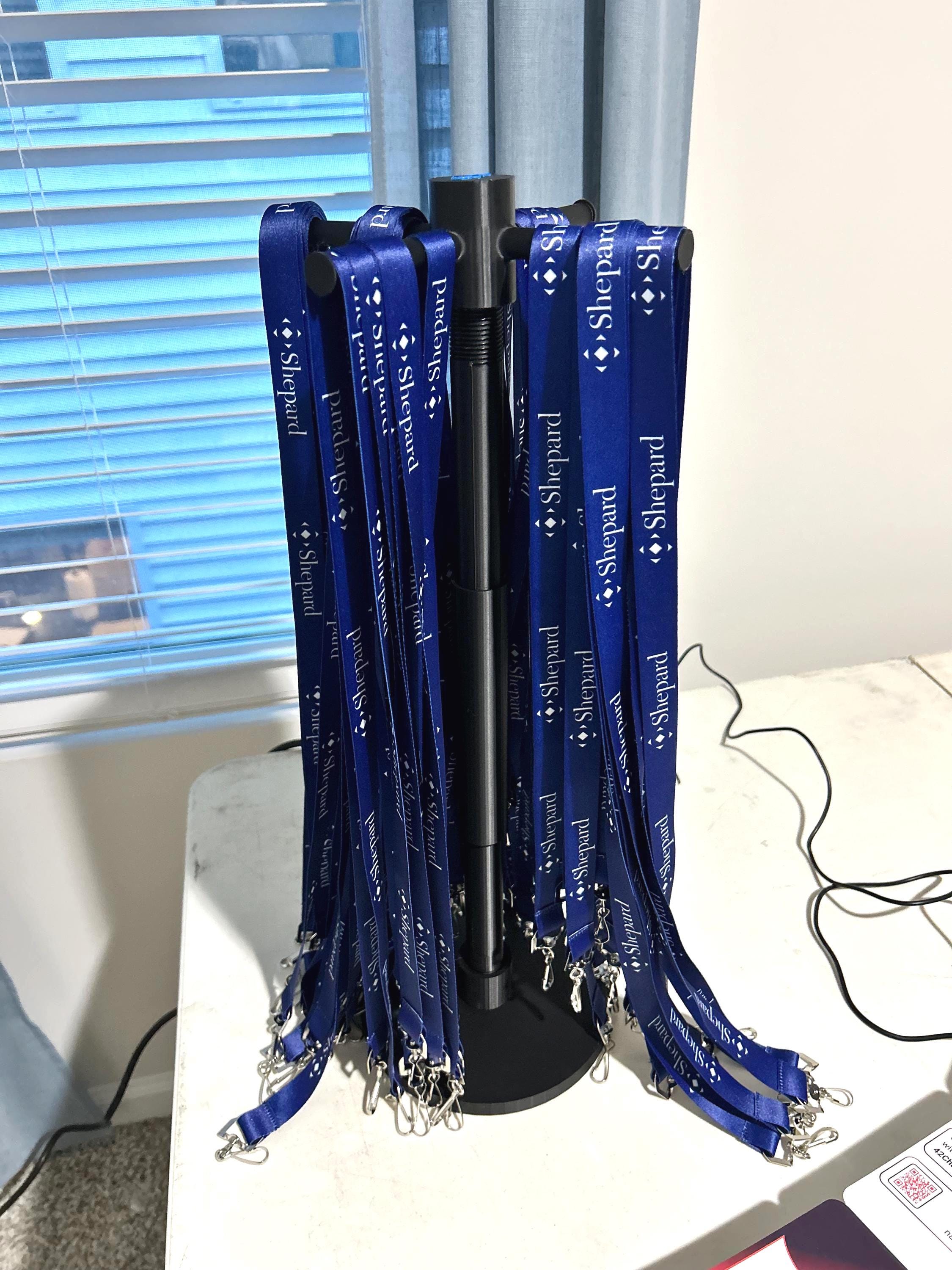Collapsible Lanyard Holder Stand – Threaded Display Rack for Events ...