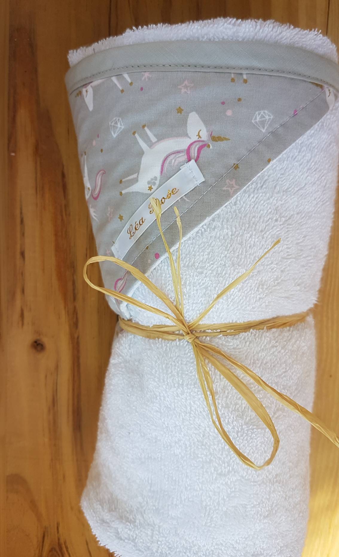 Cape de Bain Bébé Licorne, Sortie Éponge Blanche et Tissu Cadeau Naissance