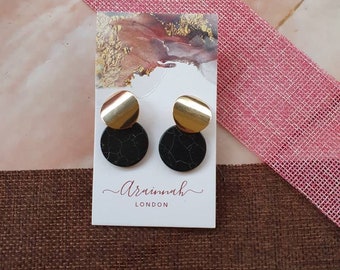 Elegant earrings