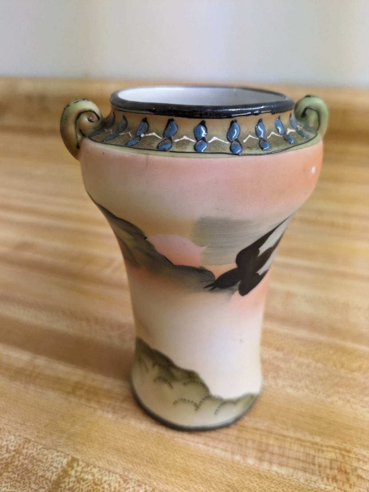 Nippon Scenic Vase - Etsy