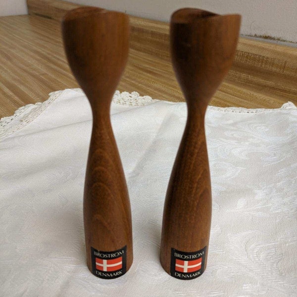 Vtg. Candelabros de teca MCM Danish Modern Brostrom Dinamarca.