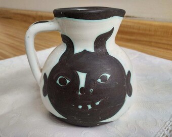 Pablo Picasso? Madoura ceramic pitcher &#39;Tetes&#39; Rami&#39;e&#39; 367 pitcher.