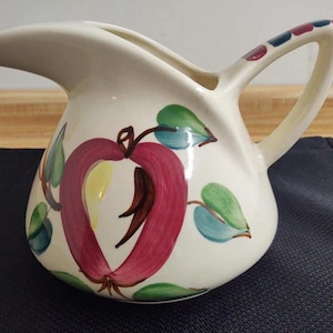Vintage Purington slip wear apple large pitcher.