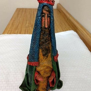 Vintage Christmas king figurine; paper mache.