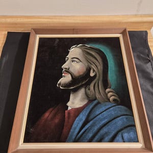 Vtg. mc Jesus painted on velvet/framed.
