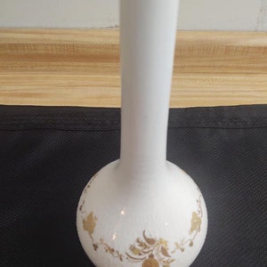 Vtg. Rosenthal Studio Line Bjorn Wiinblad Romanze white/gold vase.