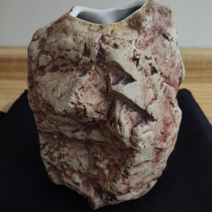 Vintage rock shaped vase ceramic. image 1