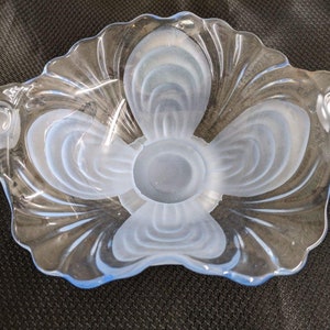 Vtg. Cambridge Caprice Alpine Blue Moonlight footed bowl.