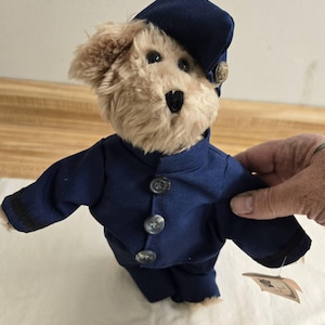 Vtg. Ozark Mountain Crafts Civil War soldier bear plush.