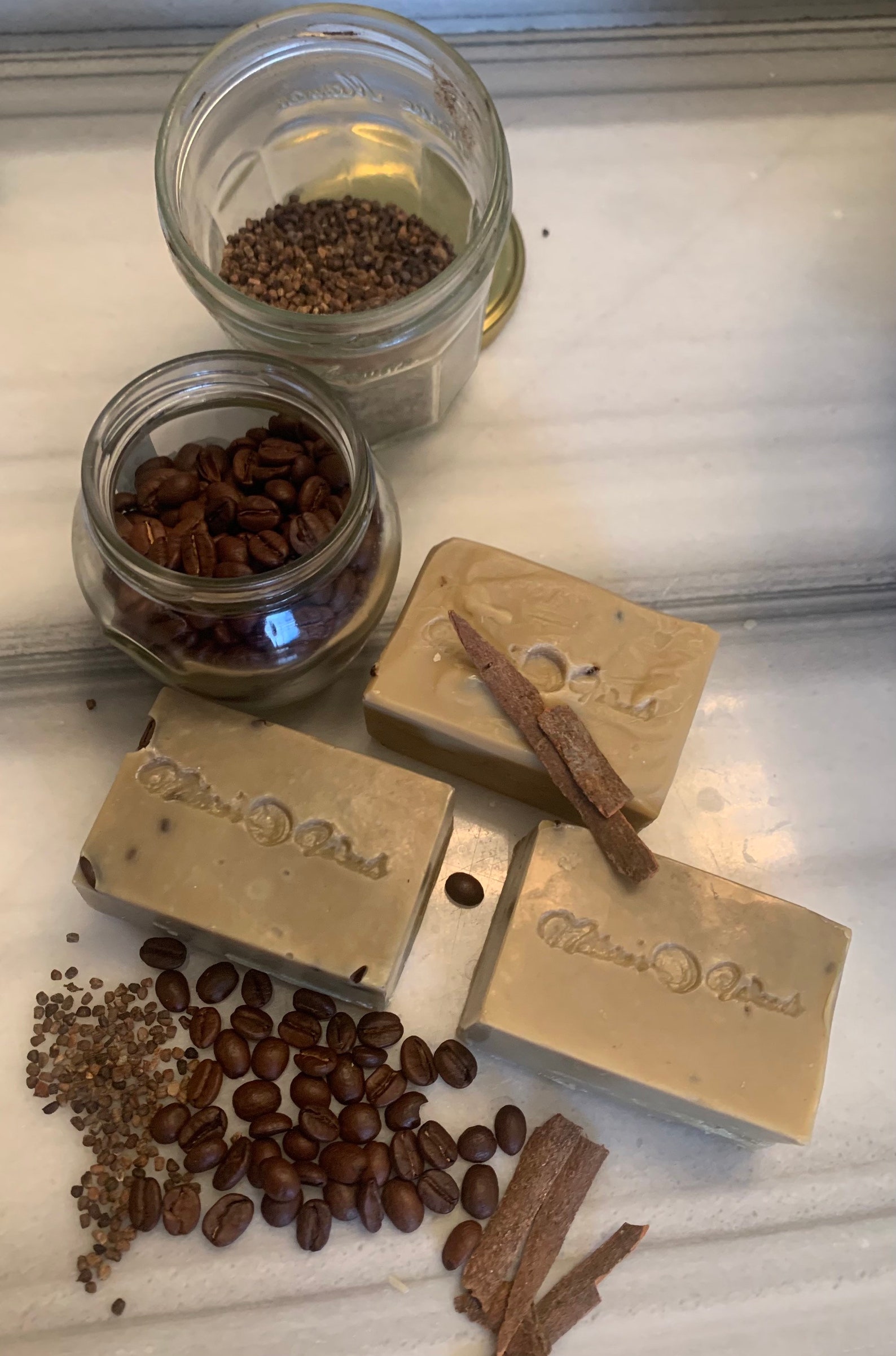 Haz tu propio jabón de naranja en casa! BioProducts GT