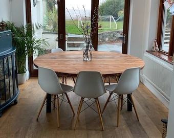 Circular Round Table, Custom Made Reclaimed Scaffold Boards - Industrial Frame Legs | THE STOCKWOOD