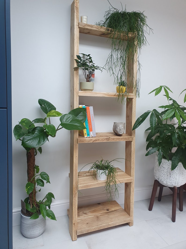 leaning shelf unit