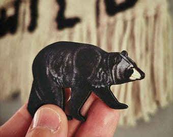 Bear Brooch, Black Bear Brooch, Bear Pin, Forest Animal Brooch, Woodland Brooch.