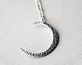 Moon Necklace / Silver Hammered Moon Necklace / Celestial Jewelry / Crescent Moon Necklace.