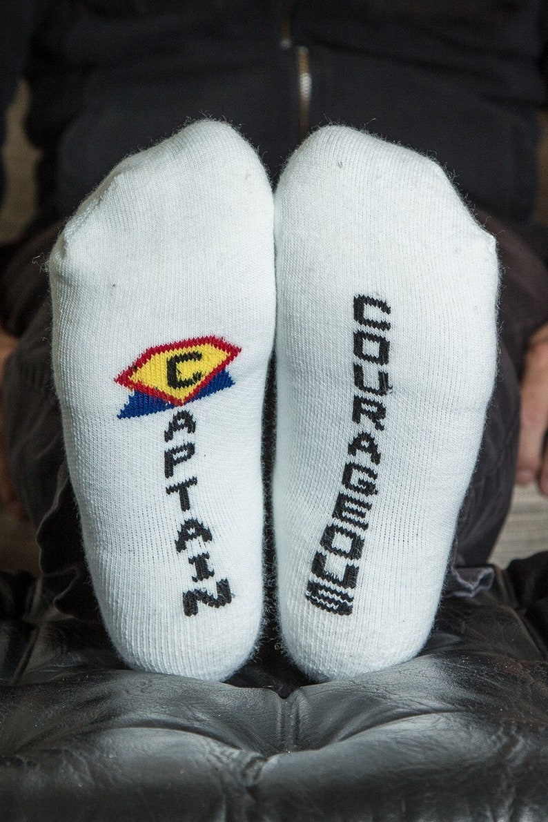 Men/'s Socks Inspirational Socks Chemo Gift Captain Courageous Daily Chemo Wear