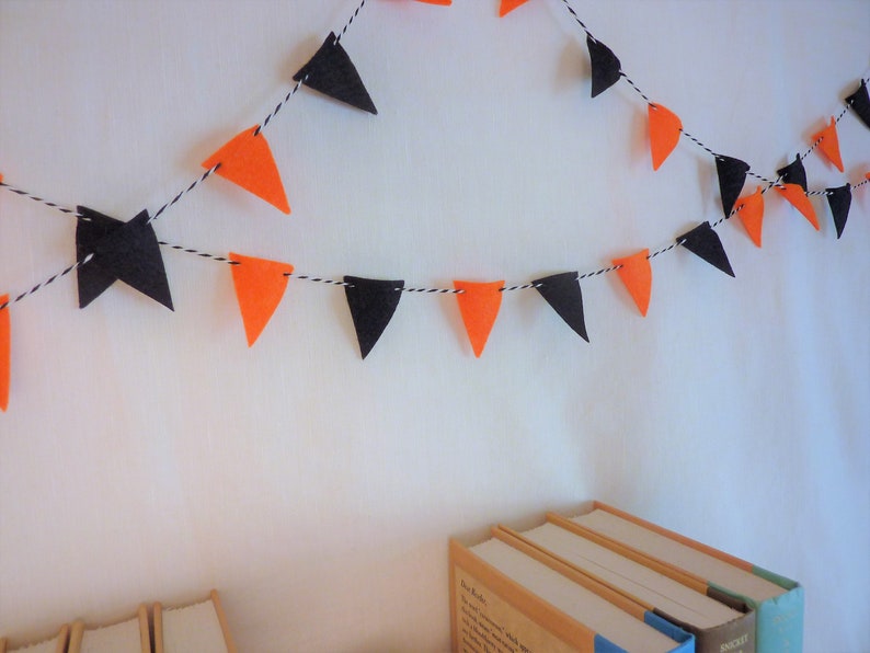 diy Halloween trick or treat Halloween orange and black decor all hallows eve Halloween felt mini garland kids Halloween costume