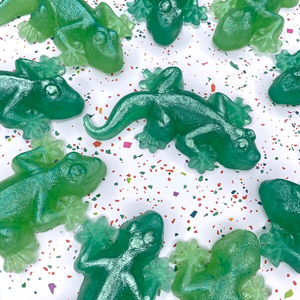 12 Lizard Soap Favors - Lizard Party Favors, Slither, Reptile Party Favors, Creepy Crawly Favors, Jungle Party, Boys Favors, Teens, Animal